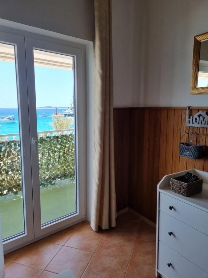 Apartman Smoljic 4+2 Primosten Bagian luar foto